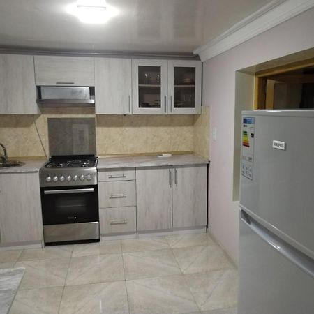 Lyucie Guest House Idschewan Exterior foto