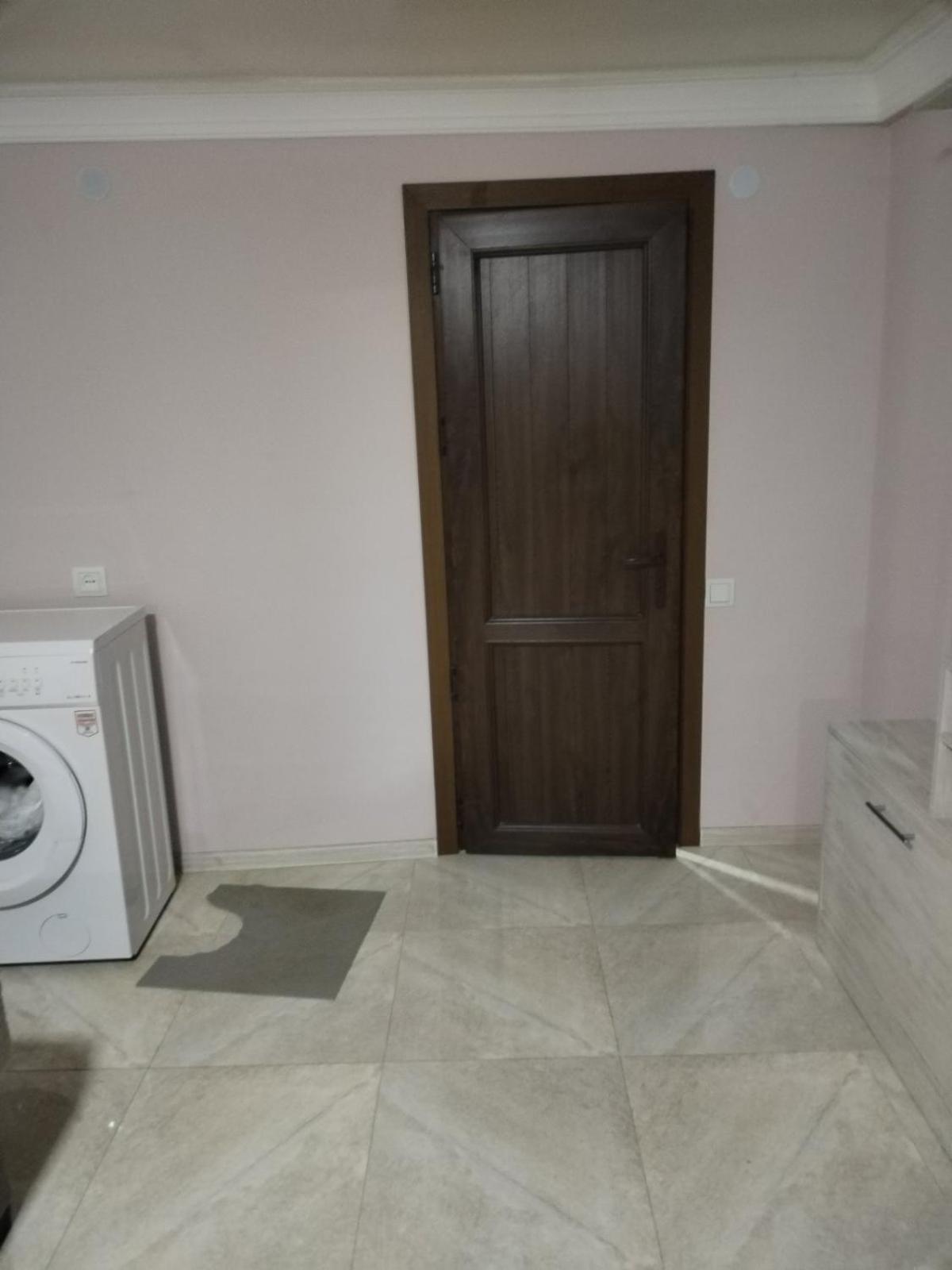 Lyucie Guest House Idschewan Exterior foto