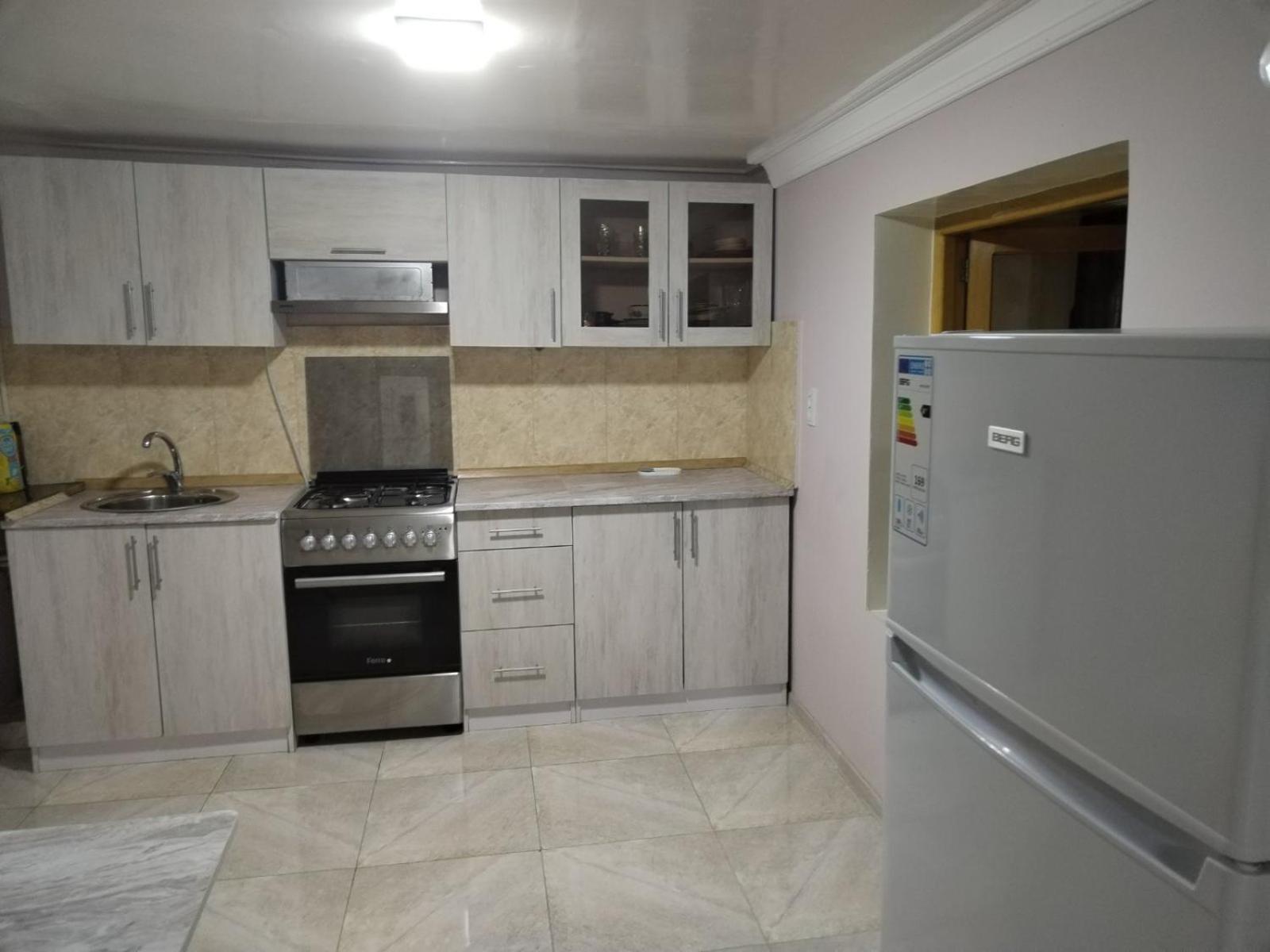 Lyucie Guest House Idschewan Exterior foto